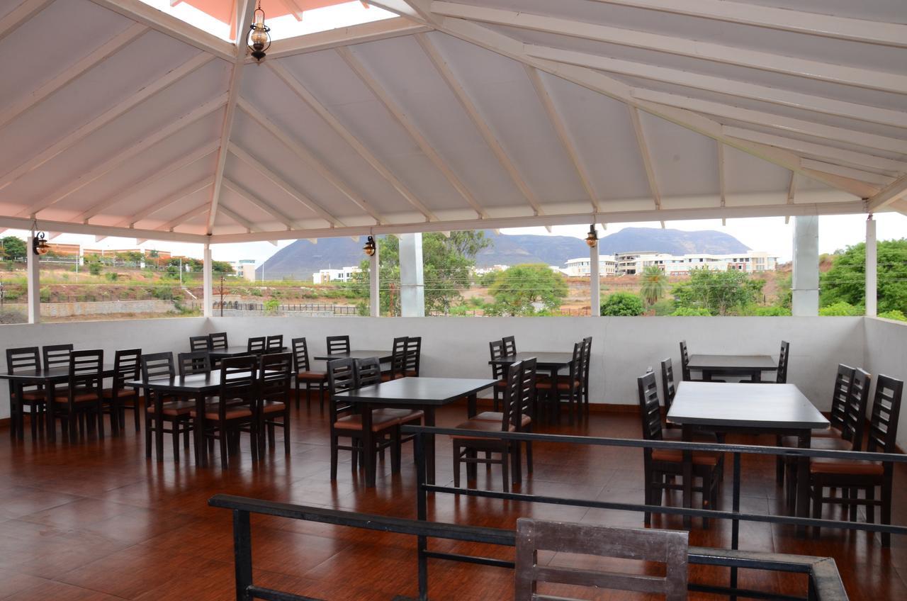 Mango Leaf Resort Mahiravani Bagian luar foto
